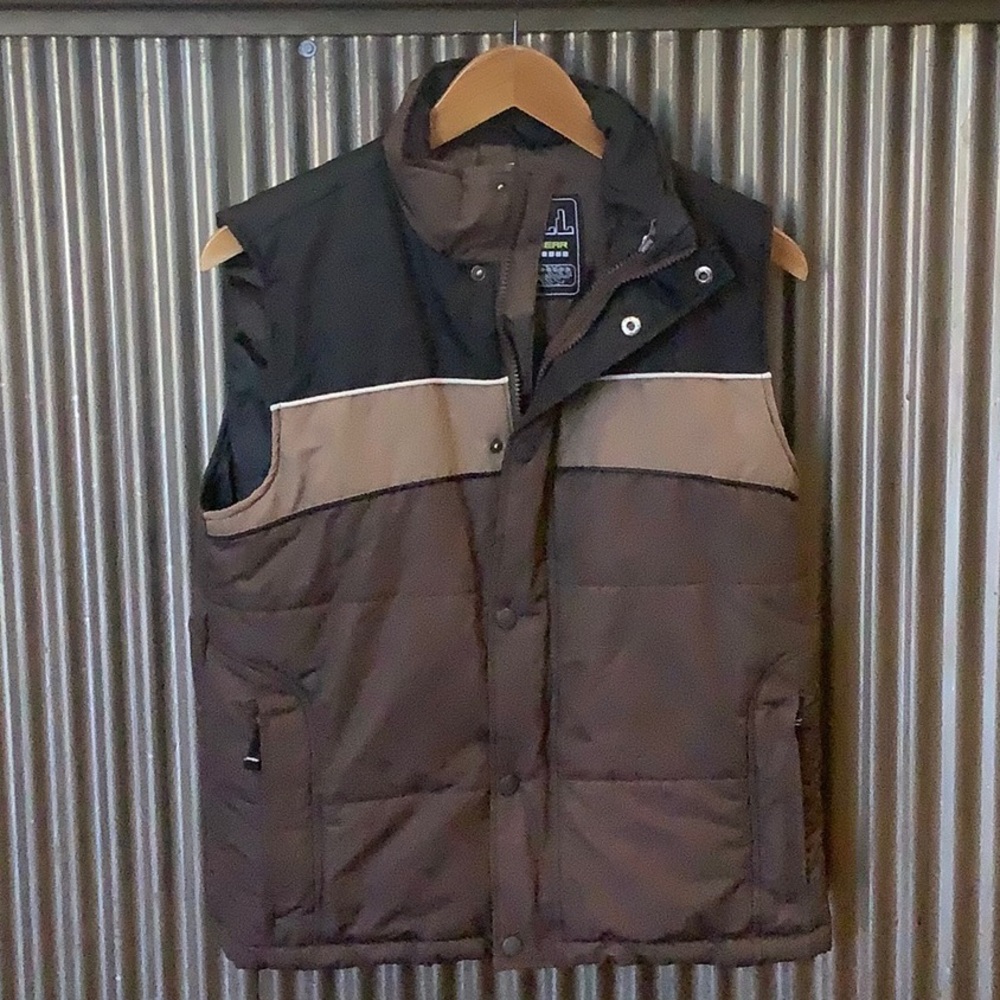 Brown puffer vest